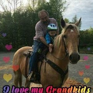 Meet your Posher, Louis